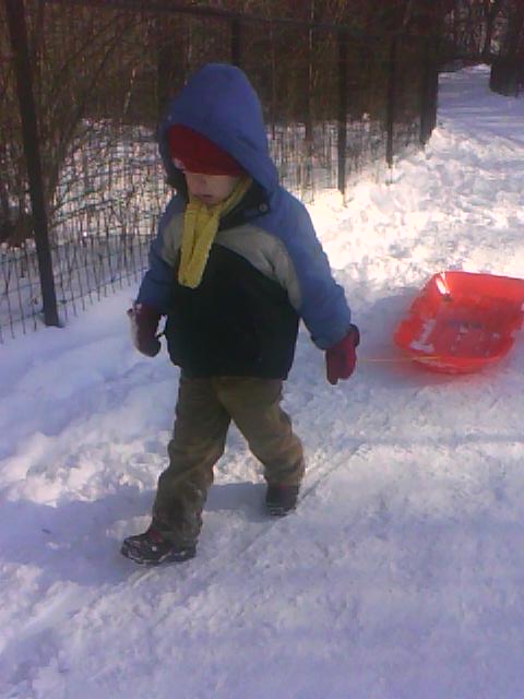 snow-sled-boy